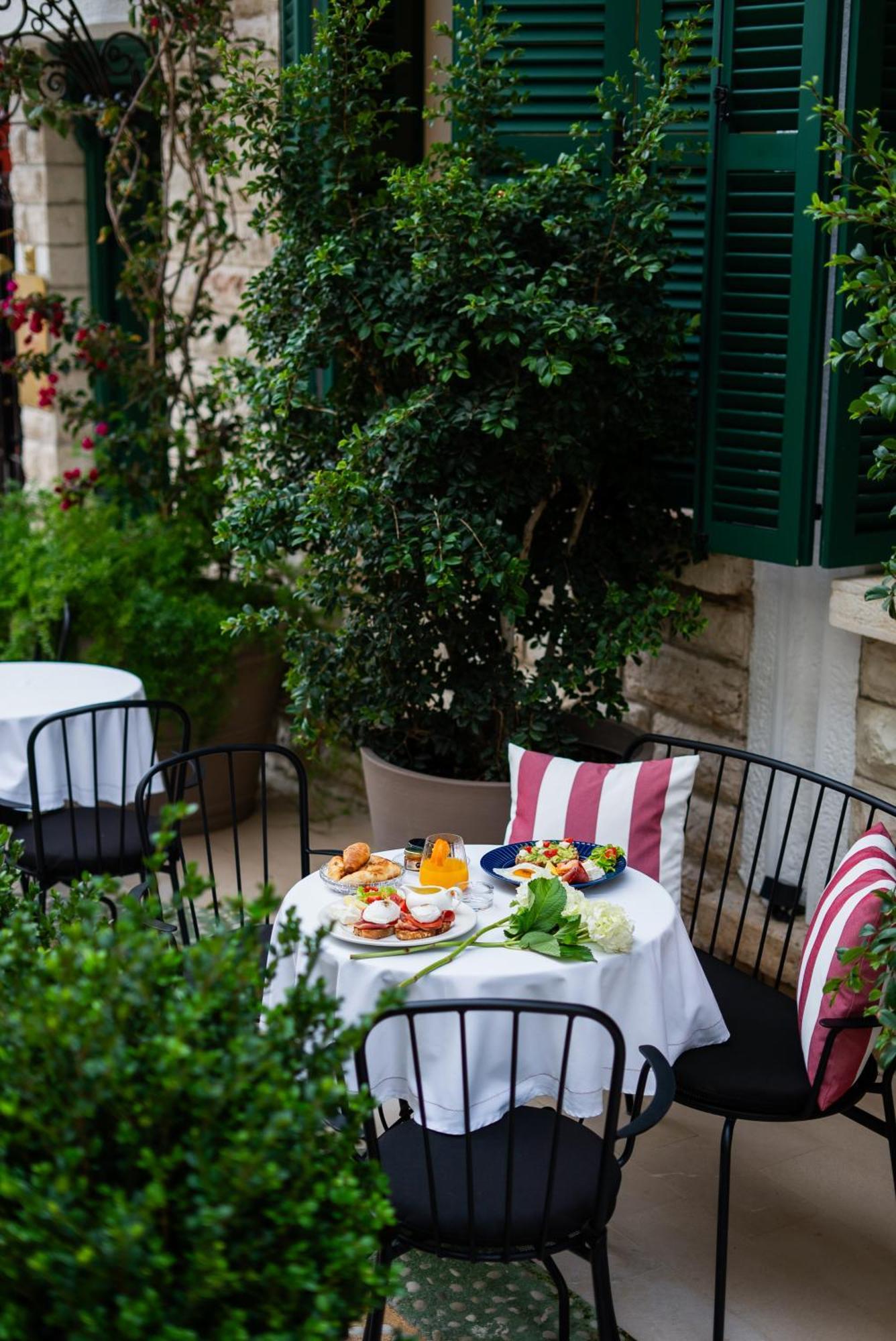 La Fe Boutique Hotel סרנדה מראה חיצוני תמונה