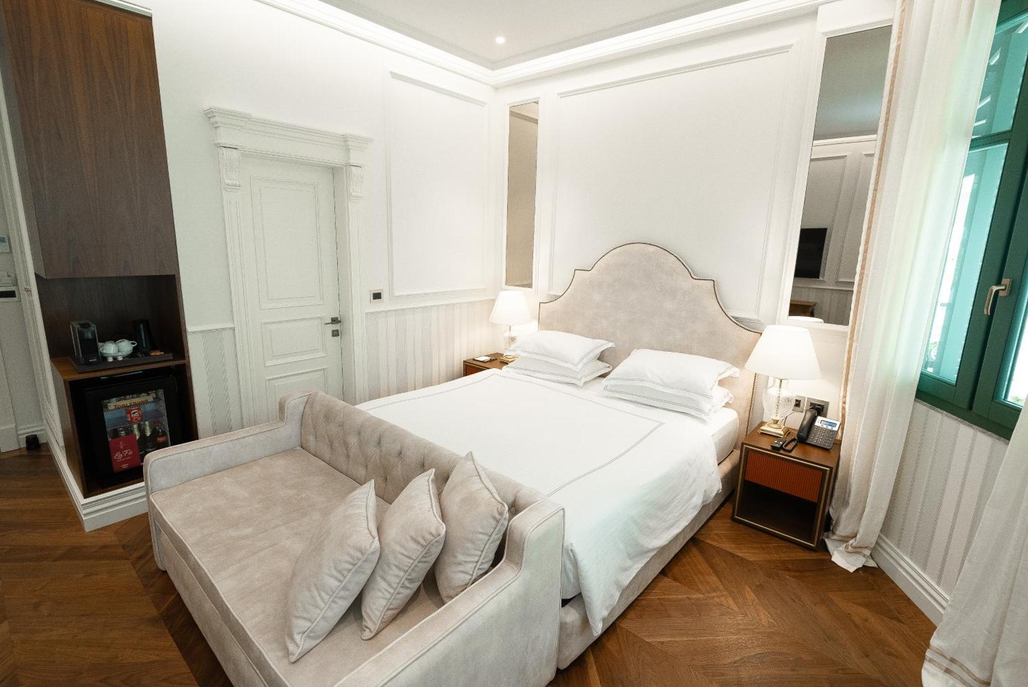 La Fe Boutique Hotel סרנדה מראה חיצוני תמונה